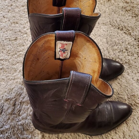Tony Lama Western Boots - Like New - Picture 3 of 6